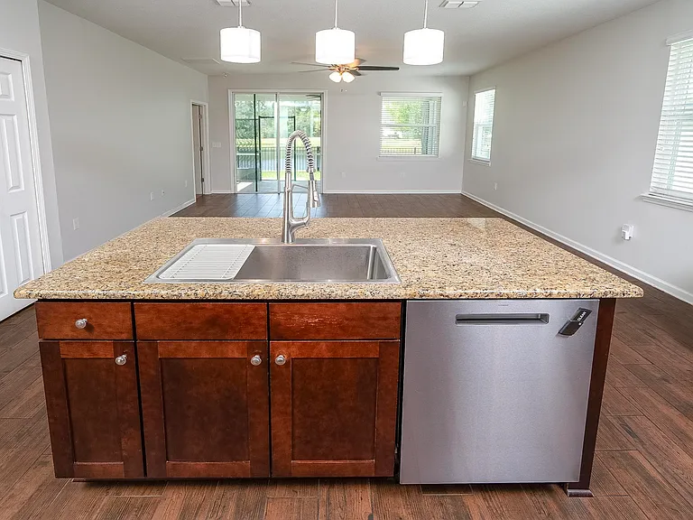 494 Aventurine Ave — Photo 27