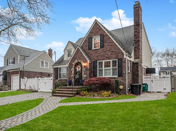 133 Goodwin Avenue image 2 of 53