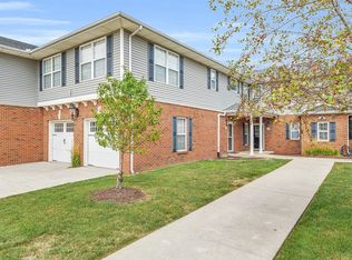 104 Essex Ln, Savoy, IL