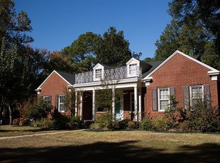 810 W Center Ave, Searcy, AR 72143