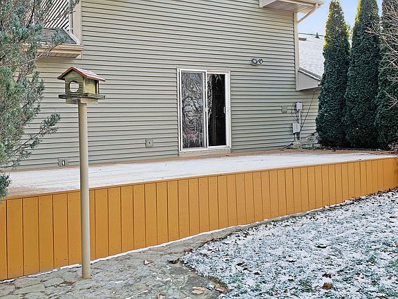 Recreation Room Deck