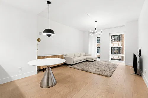 15 W 61st St #4M Photo 1
