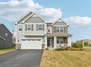17130 W Vista Ridge Dr, Gurnee, IL 60031