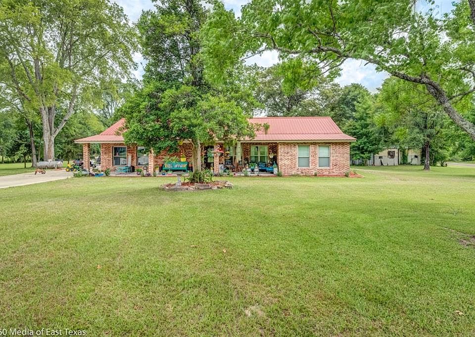 1st image of 3111 Benton Dr
