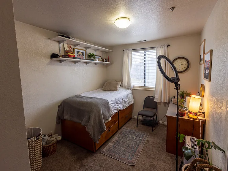 850 N University Ave #100 — Photo 6