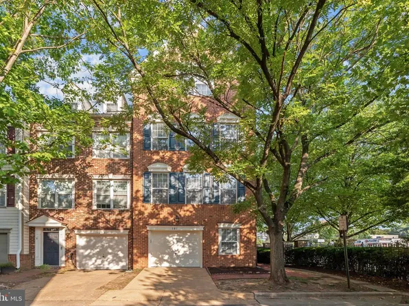 101 Martin Ln, Alexandria, VA 22304