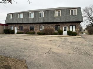 1725 N Farnsworth Ave APT 2, Aurora, IL 60505