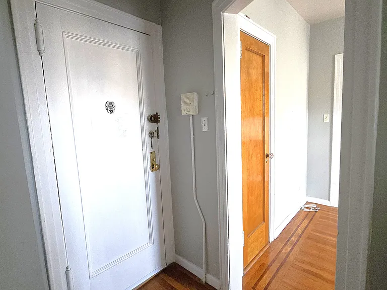 34-48 32nd St #C2 — Photo 6