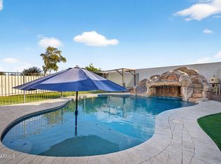 135 W Angus Rd, San Tan Valley, AZ 85143