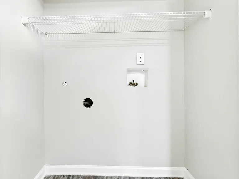The Rye Apartments — Photo 24