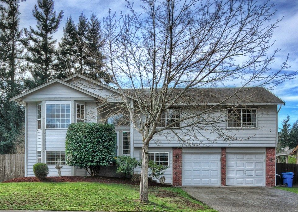 1st image of 10704 211th Avenue Ct E