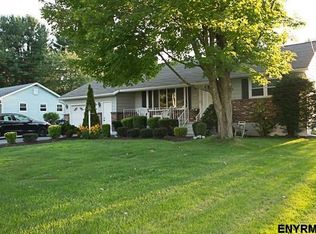 212 S Westcott Rd, Schenectady, NY 12306