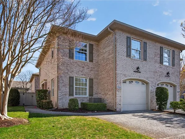 1102 Noble Walk Ct, Virginia Beach, VA 23454