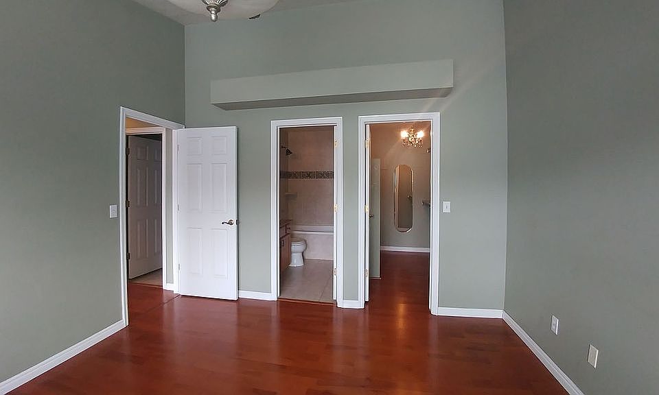 1st image of 3860 S McCall St Unit 3B