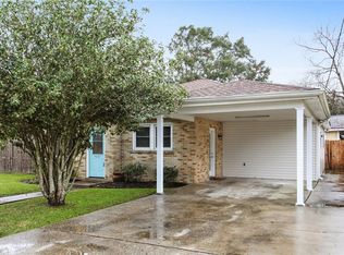 501 Clayton Dr, Norco, LA 70079