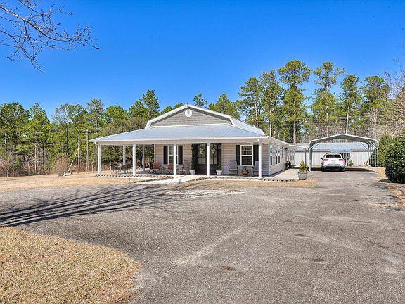 3rd image of 233 Saw Pine Dr