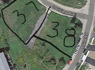 Louisiana Ave, Plattsburgh, NY 12903