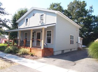 31 Moore Ave, Fredonia, NY 14063