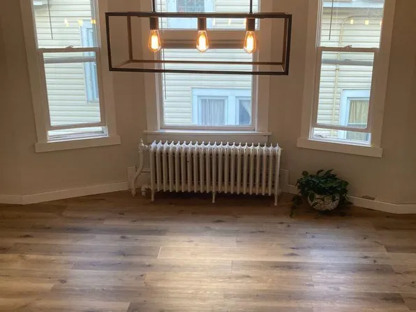 694 Central Ave W APT 2, Saint Paul, MN 55104