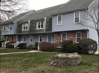 89 Circular St APT 3, North Attleboro, MA 02760