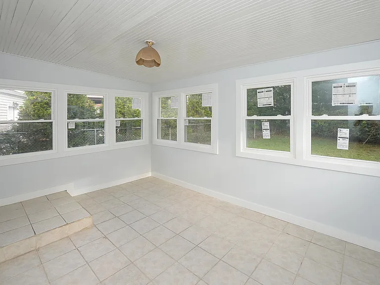 38-49 Vanore Dr — Photo 15