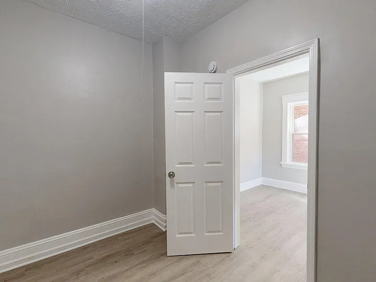 8111 Madison Ave — Photo 11