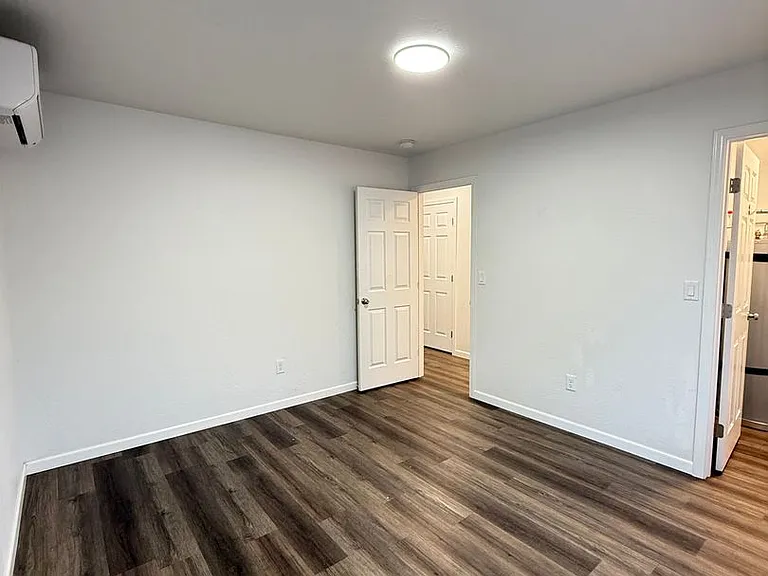 634 Colinwood Ct — Photo 7