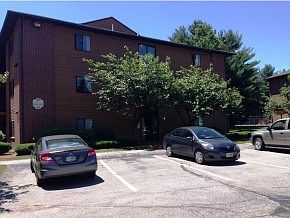 1st image of 1720 Blackstone Dr
