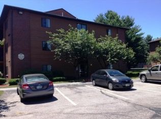 1720 Blackstone Dr, Nashua, NH 03063