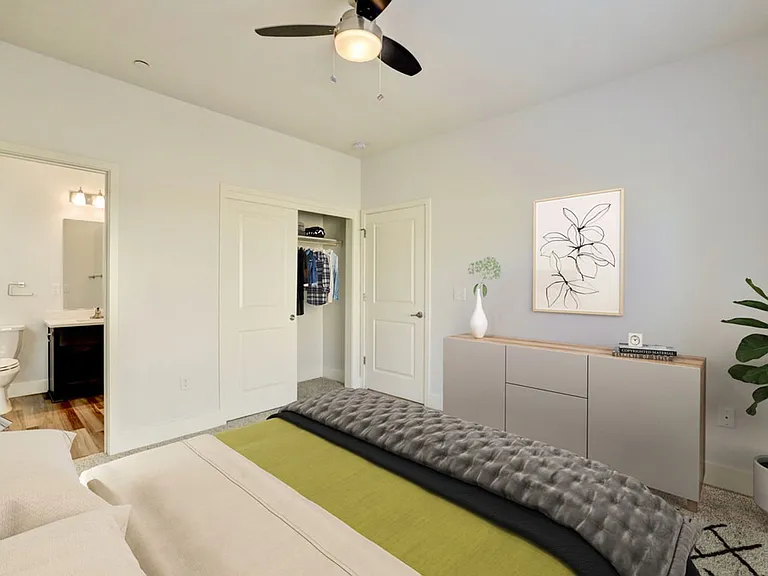 The Enclave Apartments — Photo 10