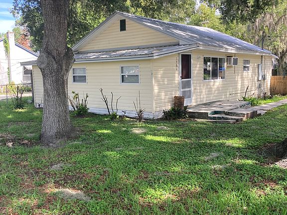 4th image of 3904 K Ville Ave