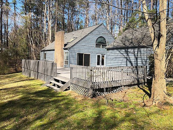 Wraparound back deck