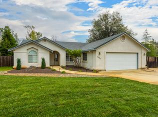 2007 Hope Ln, Redding, CA 96003