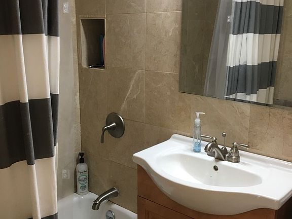 3rd image of 155 W 68th St APT 706