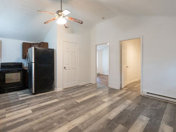 1605 Kirby Ave Back B