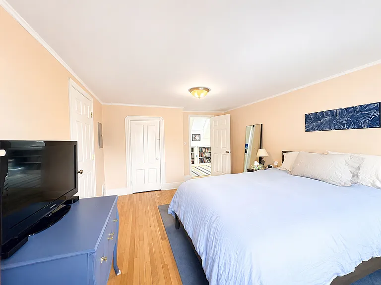 main bedrom