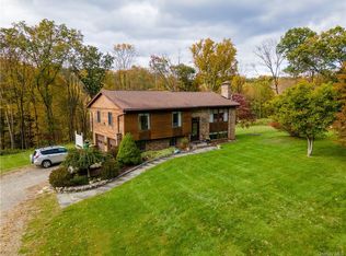 137 Binnewater Rd, Hopewell Junction, NY 12533