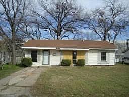 1st image of 3026 Leonard St