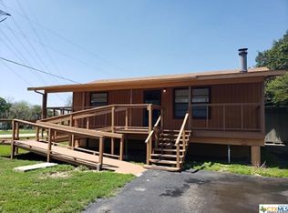 906 Ridgeroad Dr, New Braunfels, TX 78130