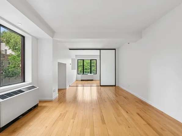 189 Avenue C APT 4D, New York, NY 10009