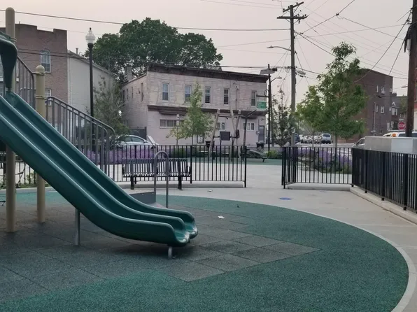 20 Rose Avenue image 14 of 15