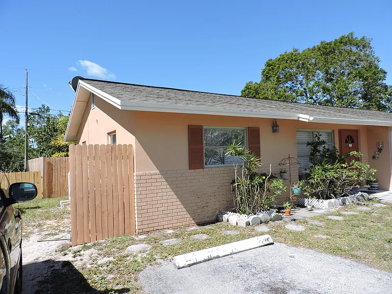 9046 SE Parkway Dr — Photo 18