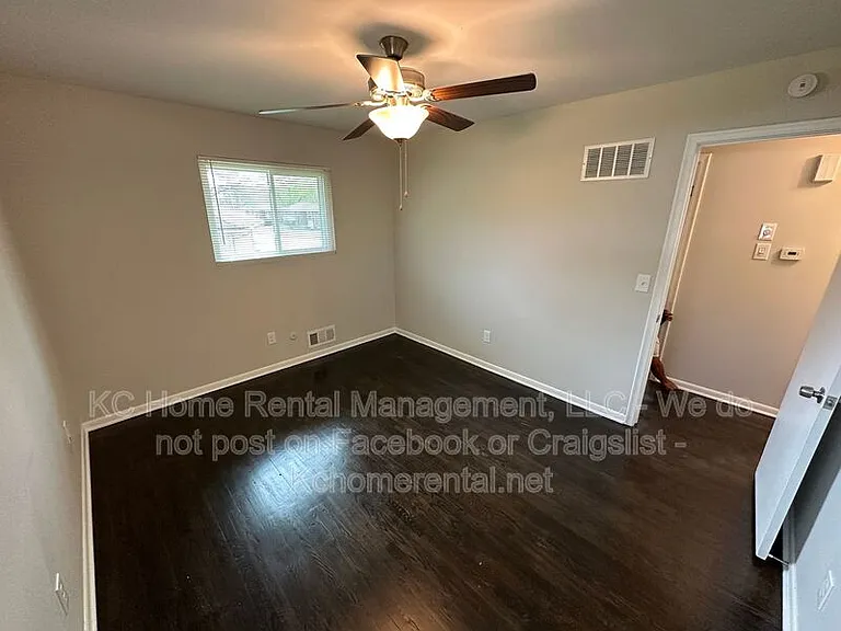 5012 Powell Ave — Photo 32