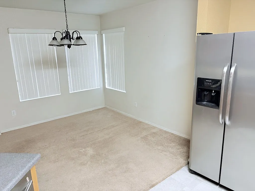 3 bed, 1316 sqft, $1,895 — Photo 3