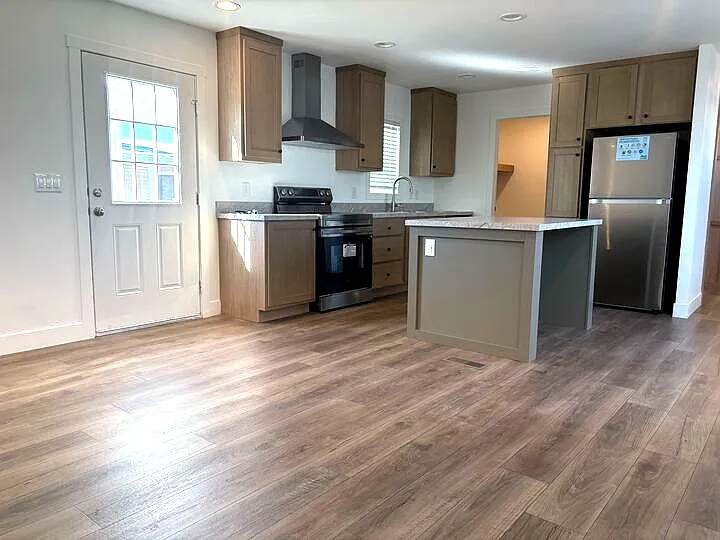 2060 N Center St #38 — Photo 16