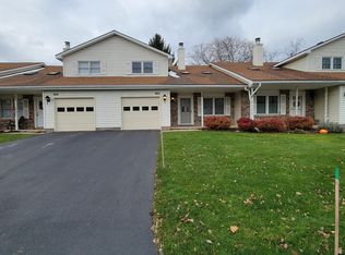 1138 Cunningham Dr, Victor, NY 14564