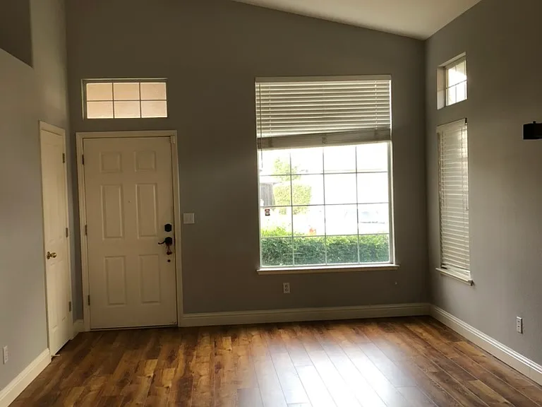 2820 Turnbuckle Cir — Photo 3