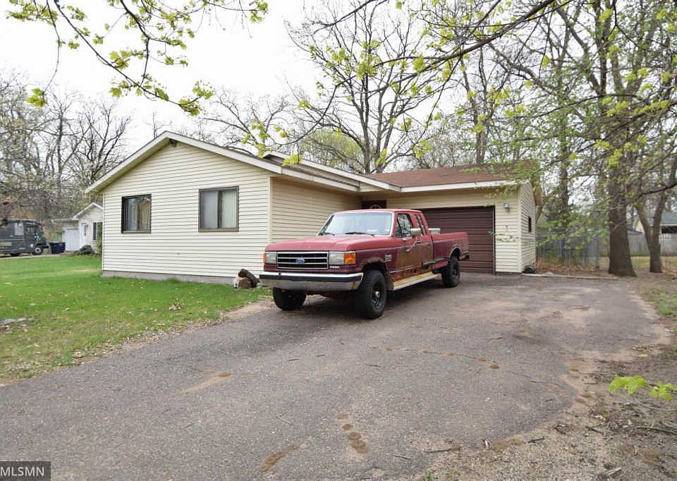 2nd image of 39470 Ash Ct