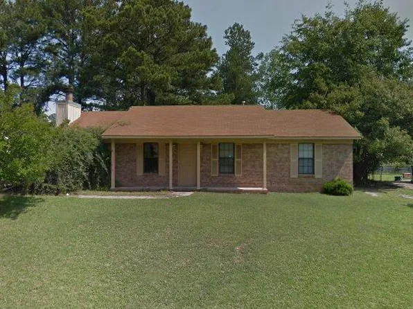 2813 Leawood Ct, Hephzibah, GA 30815