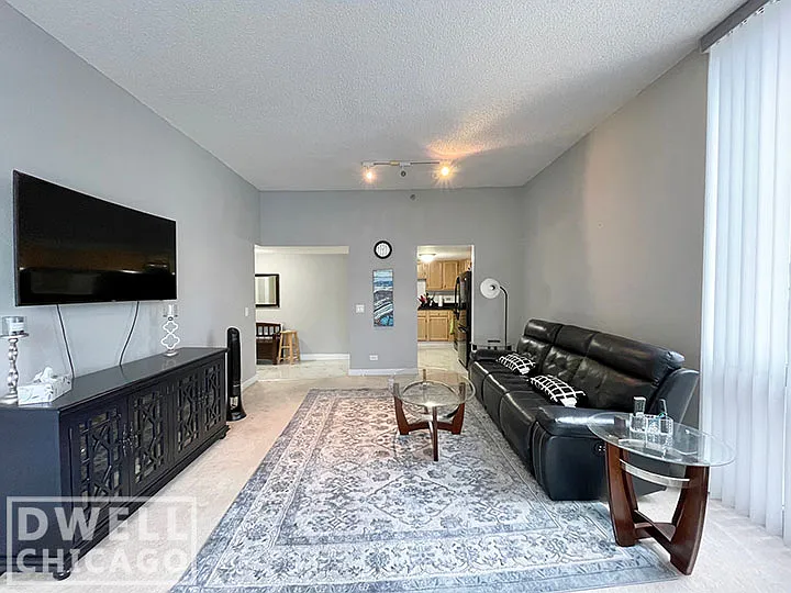 200 N Dearborn St #2701 — Photo 3